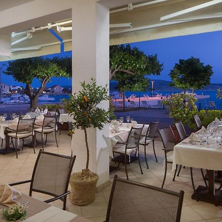 Bed and Breakfast Pansion Andelko Стариград-Пакленица Экстерьер фото